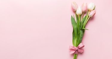 Ev Hediyesi Çiçekleri