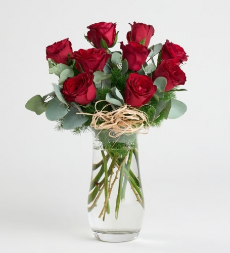  Cam Vazoda 9`li Kırmızı Gül